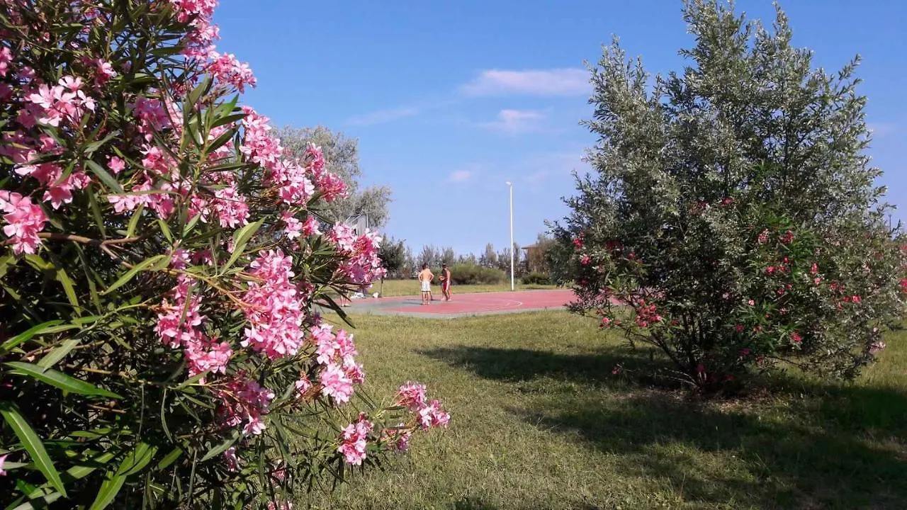 Holiday Home In Eraclea Mare 25698 이탈리아